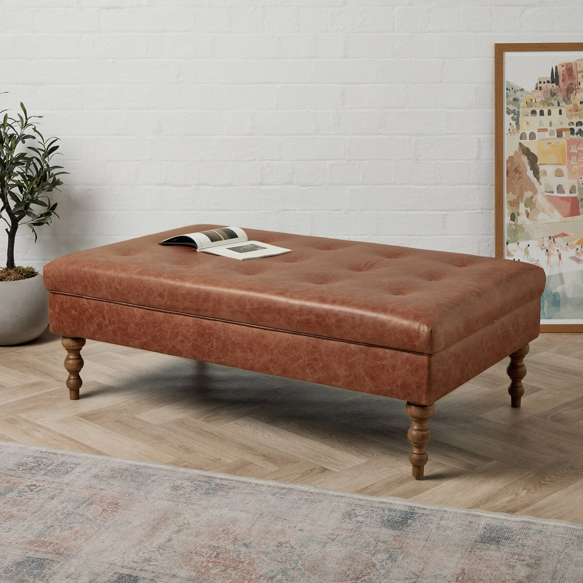 Finding the Perfect Fit: How to Choose the Right Size Tray for Your Footstool