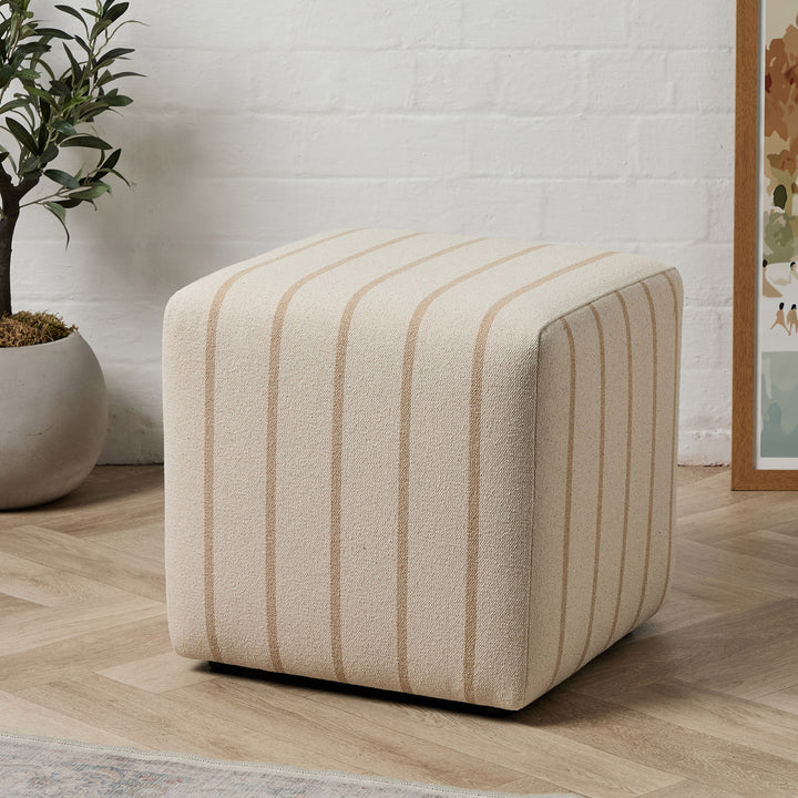 Soho Cube (Hopsack Natural) 46 x 46cm